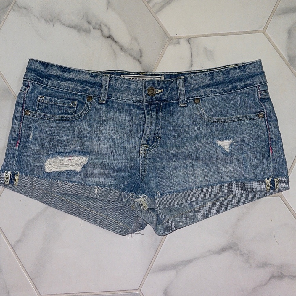 Victoria secret Pink distressed jean shorts size 6